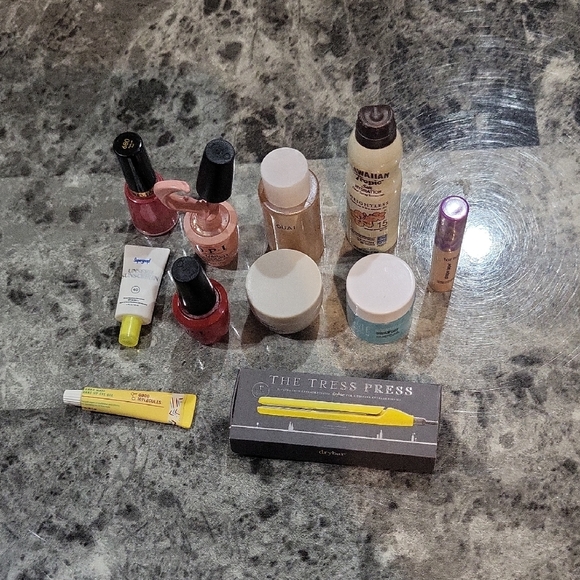 Zuru Other - Mini Brands Makeup Toy Set